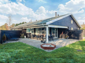 12 person holiday home in V ggerl se Bogø By
